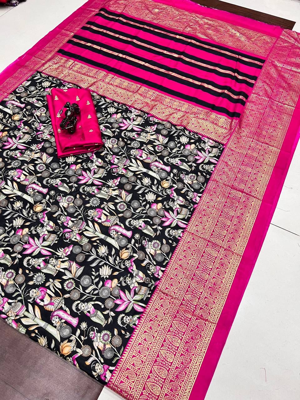Dola Semi-silk Saree with foil Print Patola Saree 14793N