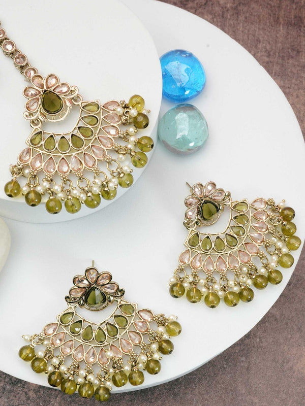 Faint gold finish Earring/jhumka/Dangler with Mang Tikka with Mehendi