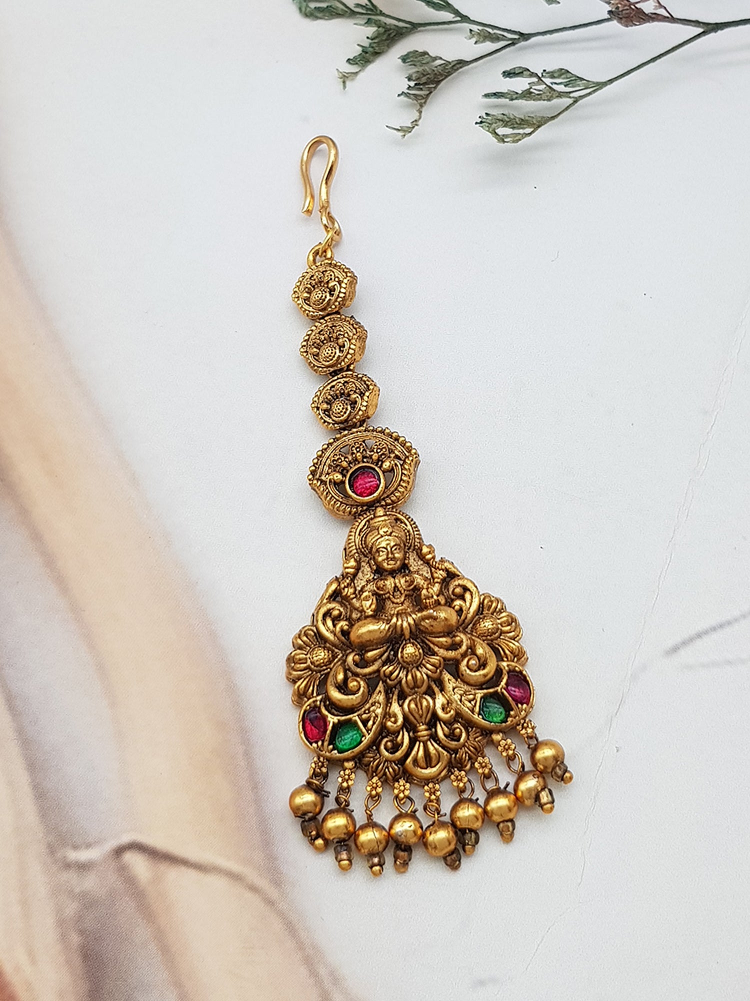 Gold Plated Antique Short Maang Tikka