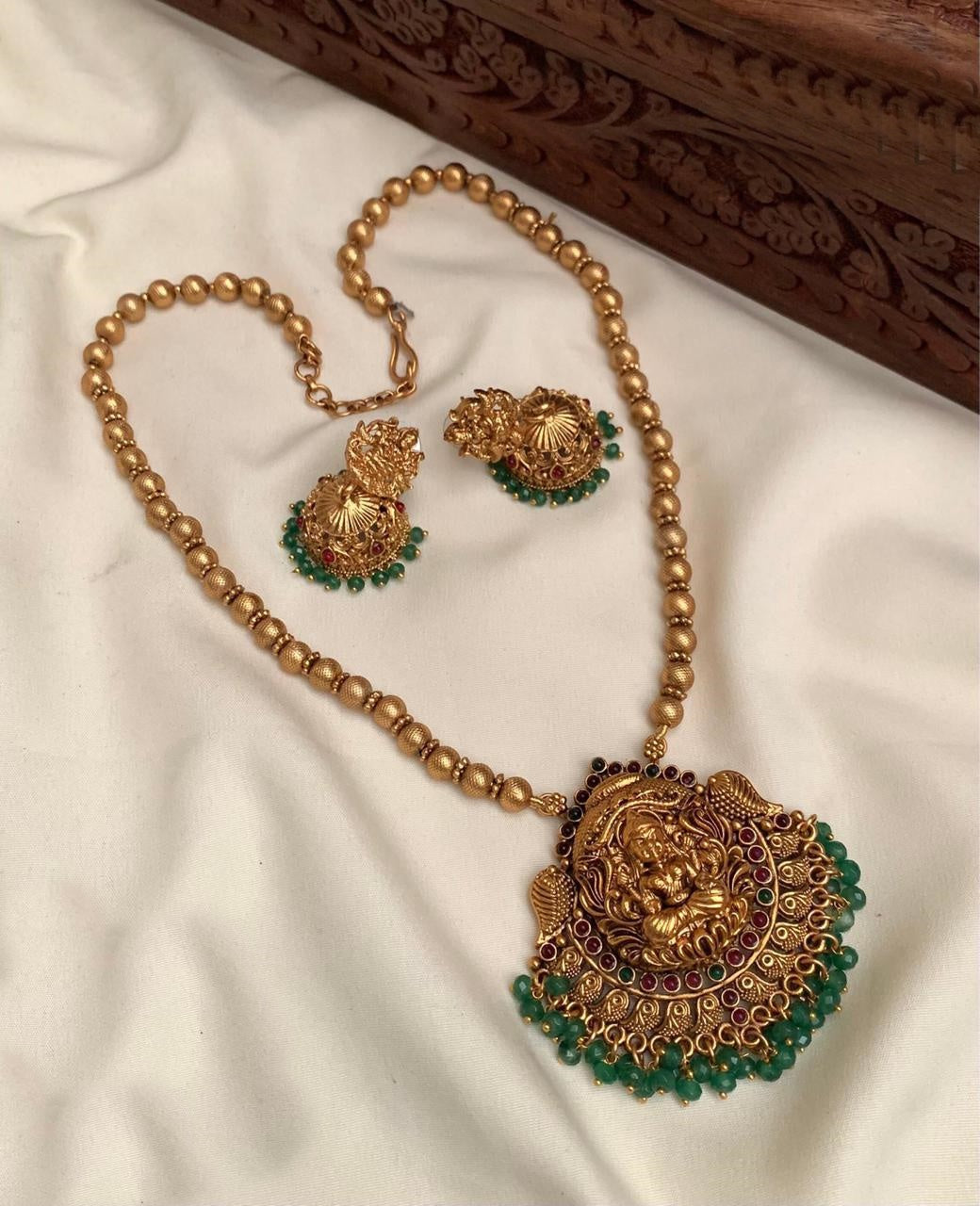 Premium Gold Plated Temple design Pendant Set