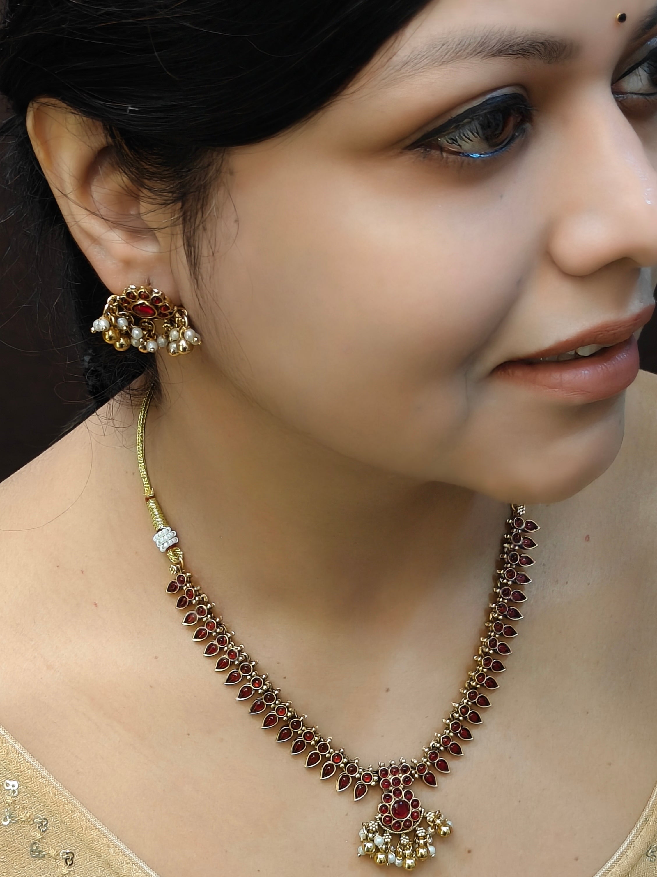 Premium Gold Plated Ruby Color short necklace Set