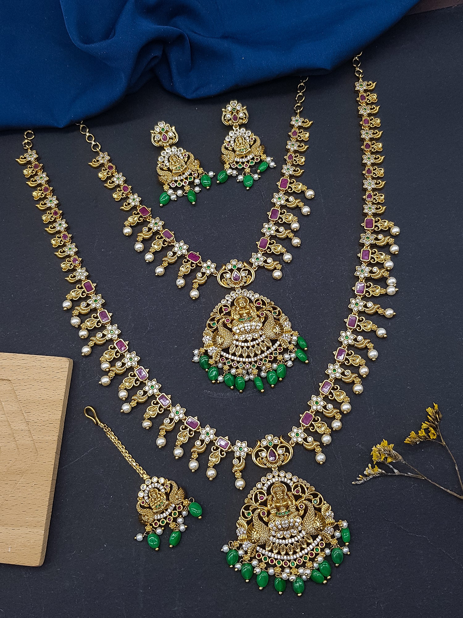 Premium Gold Finish Mehendi Gold finish Necklace Combo Set