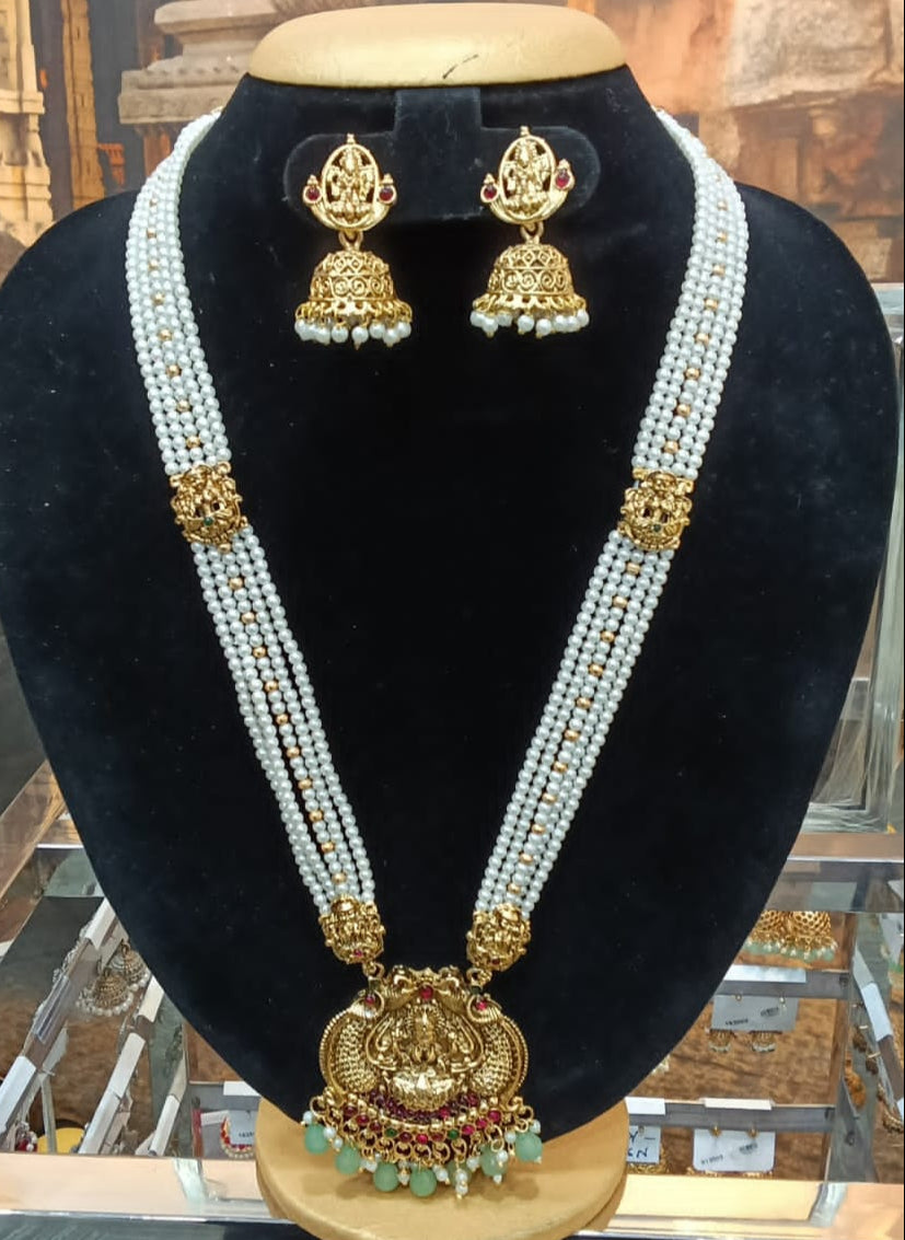 Gold Plated premium Necklace Set with Pearl Maala