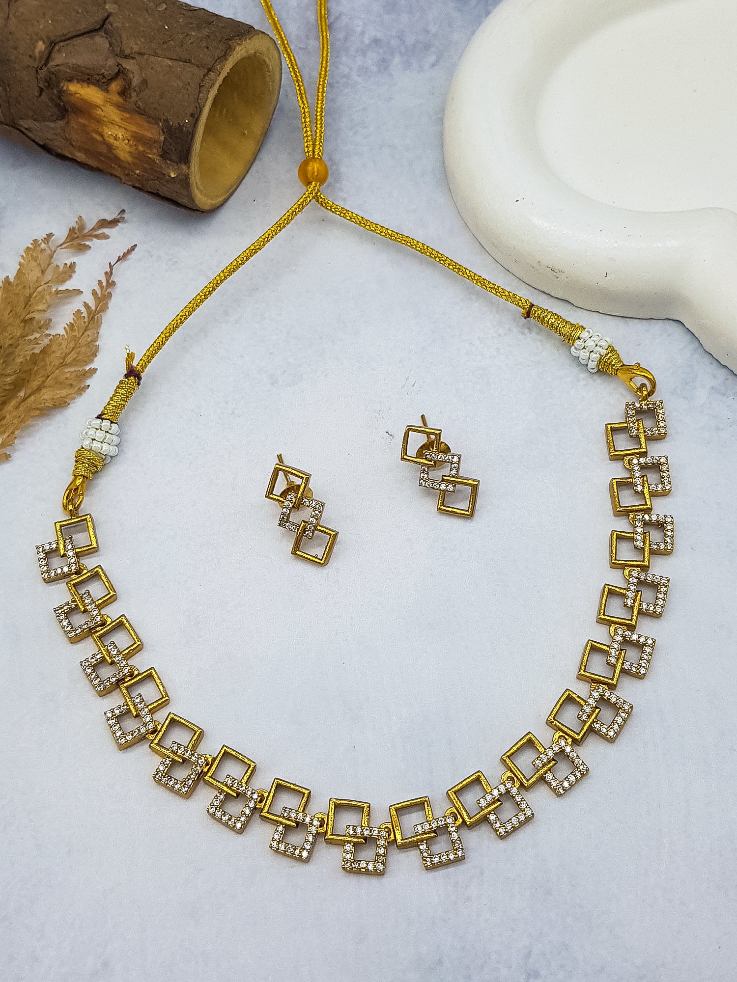 Premium Gold plated Trending Pipe Necklace Set wiPremium CZ NecklaceSet