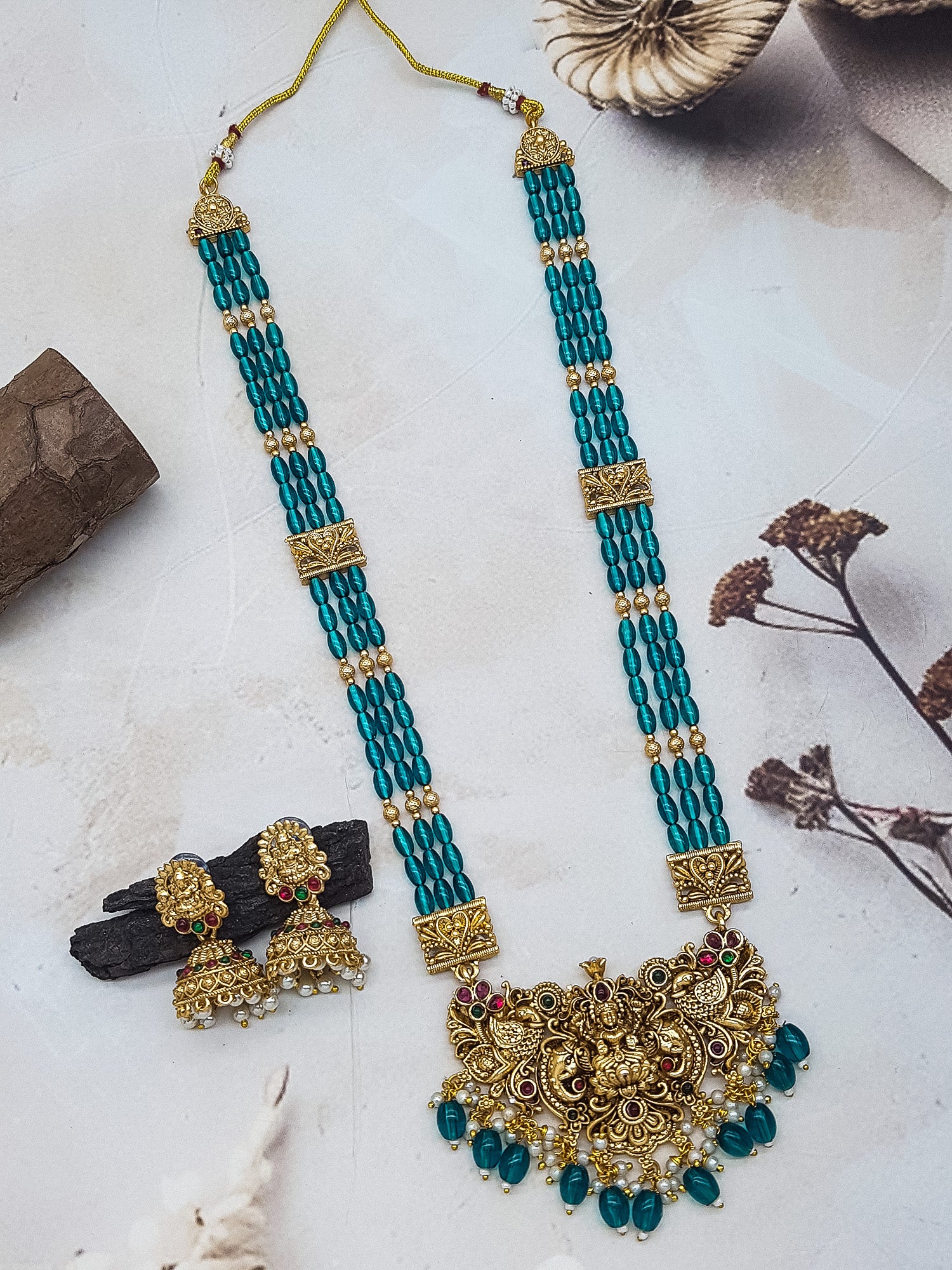Gold Plated premium Necklace Set with green crystal Maala
