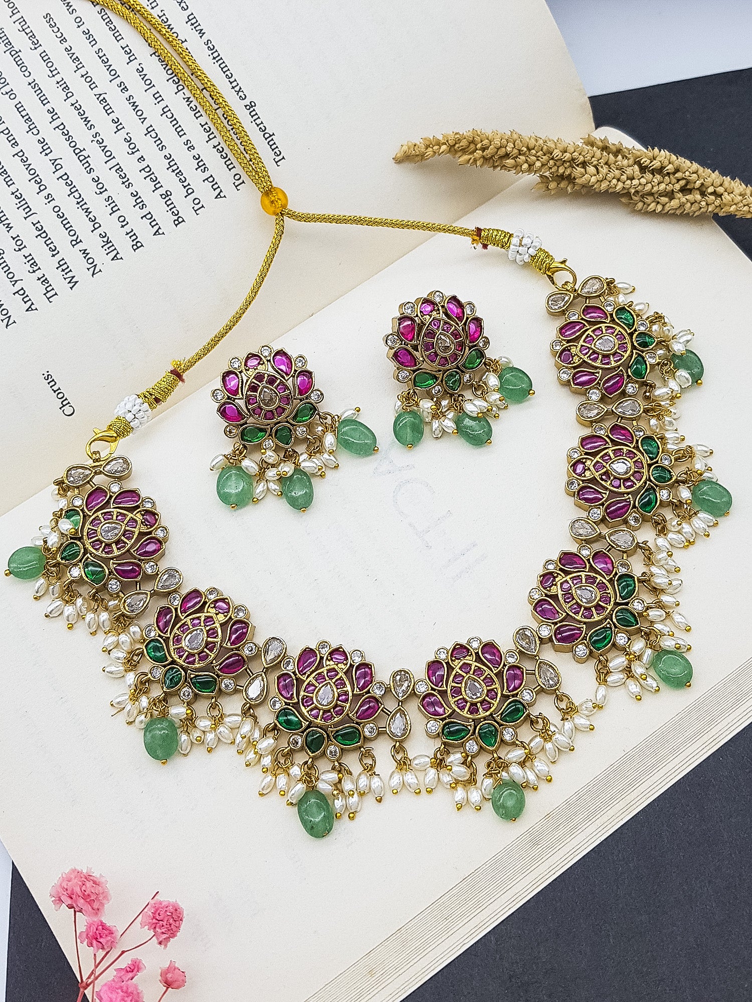 Gold Plated Short Kempu stones flower motif necklace Set