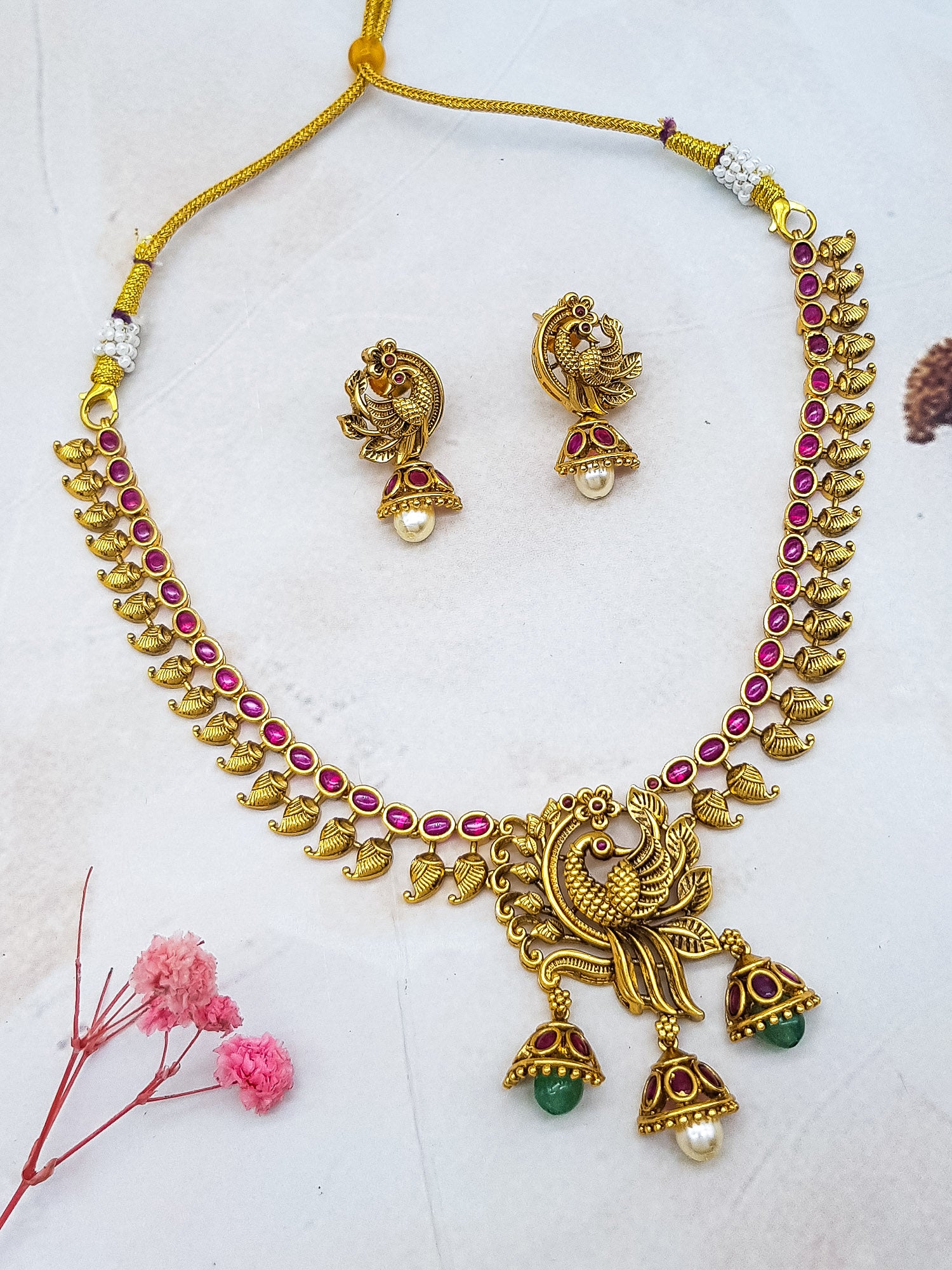 Premium Copper base antique gold plated Gold look alike temple jewelry with ruby