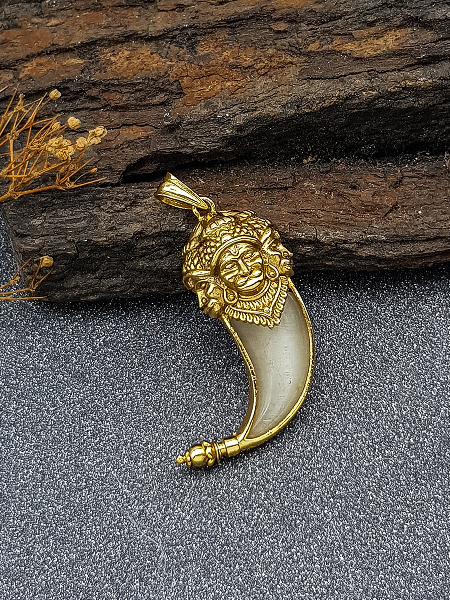 Gold plated Tiger Nail Pendant with Hanumanji figure