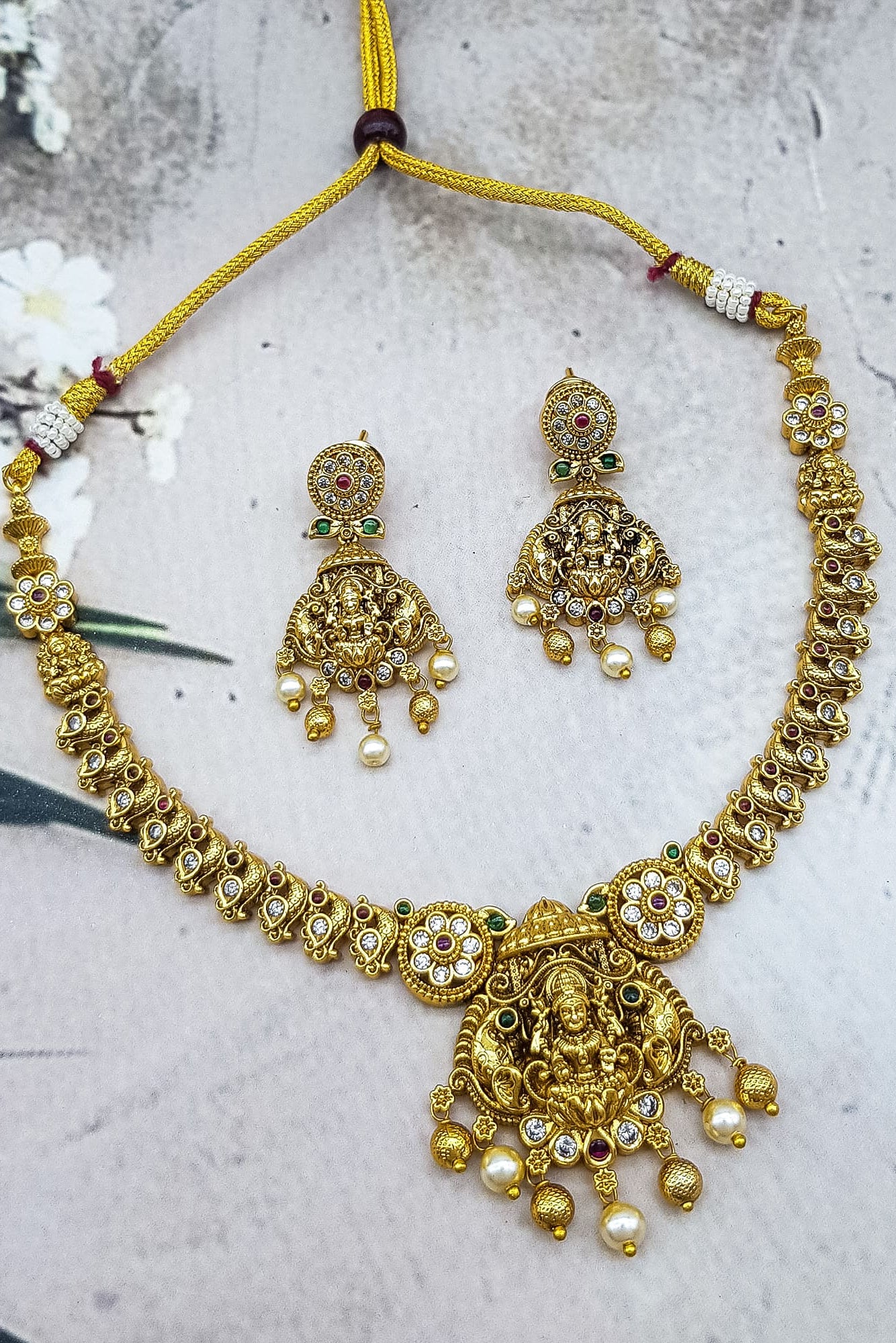 Premium Gold Plated Antique Short Necklace Set