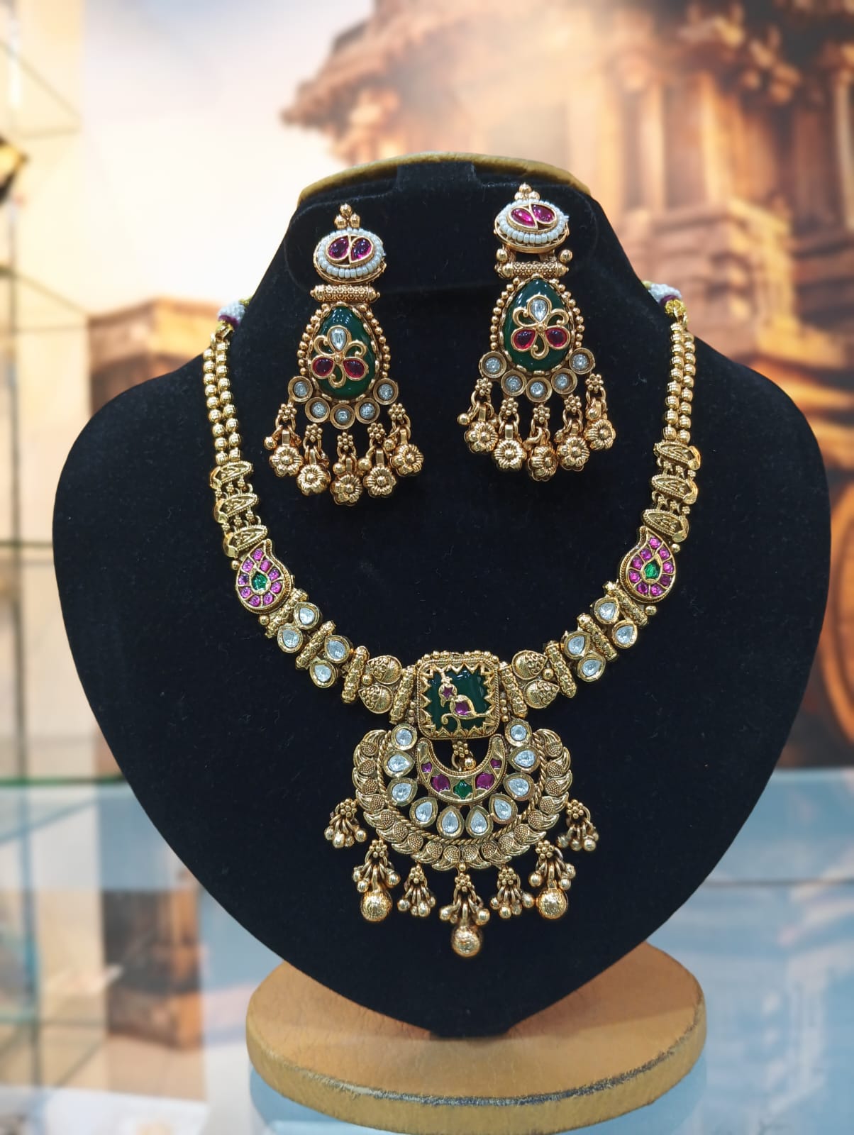 Gold Plated Heritage collection Necklace Set with real kundan and kempu stones