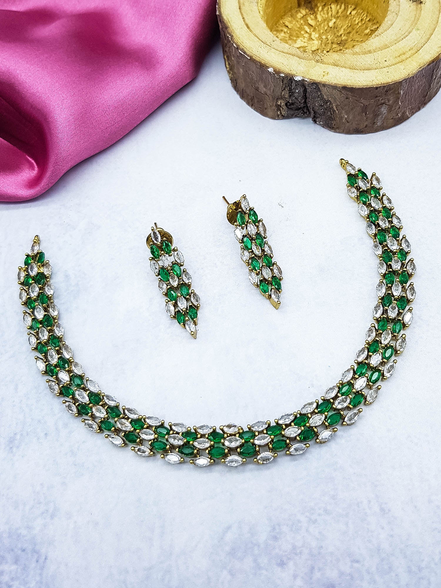 Premium Gold Plated CZ Neklace Set Hasli Pattern