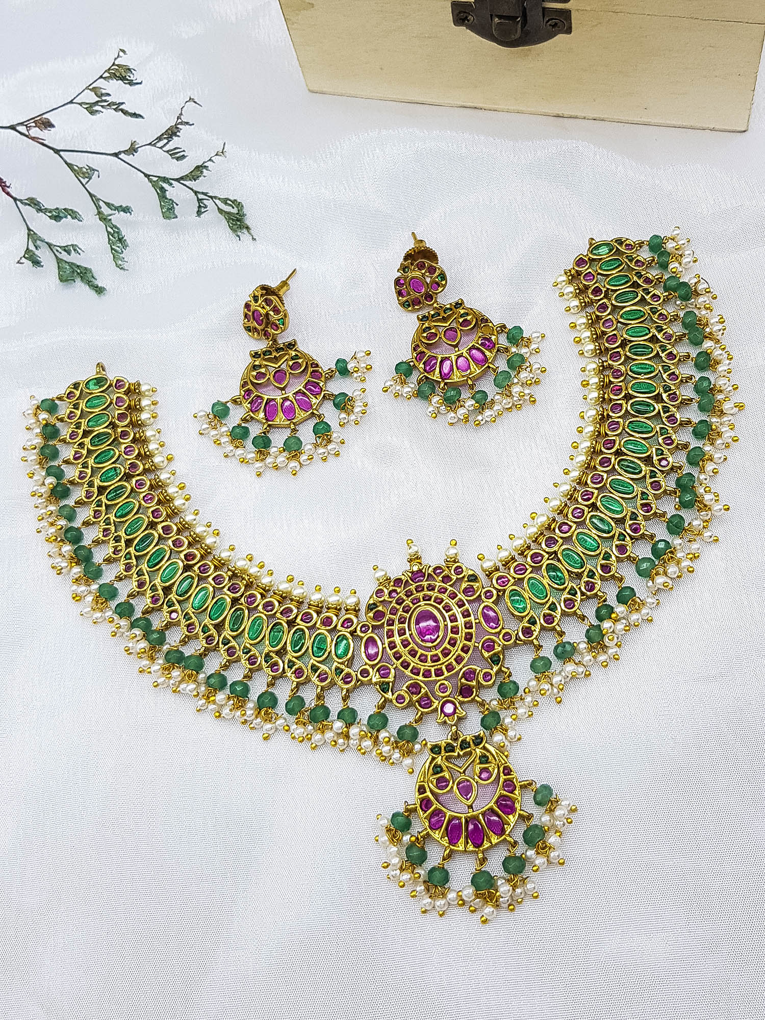 Premium Gold Plated Jadao Neklace Set