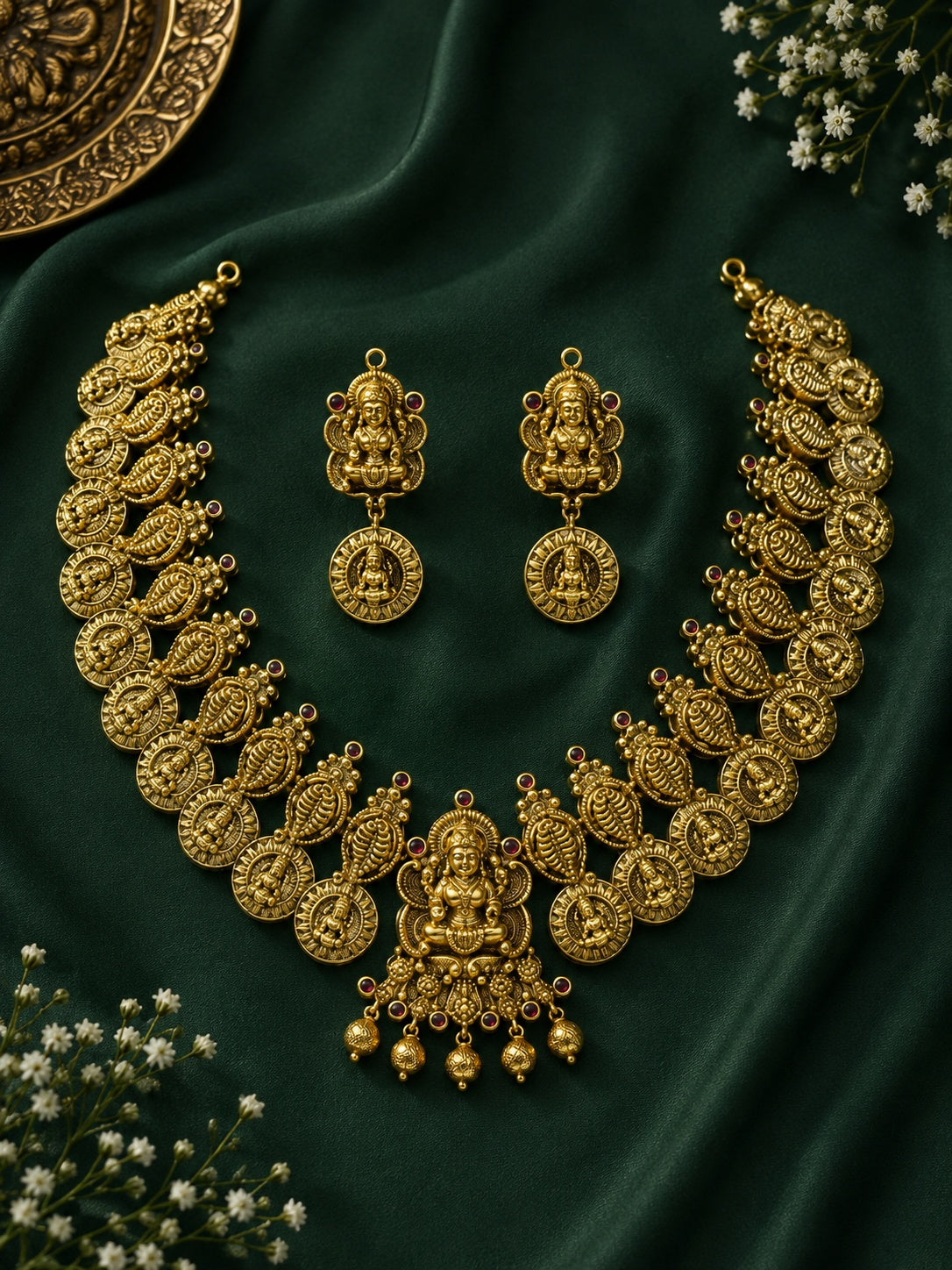 Temple Short necklace Set