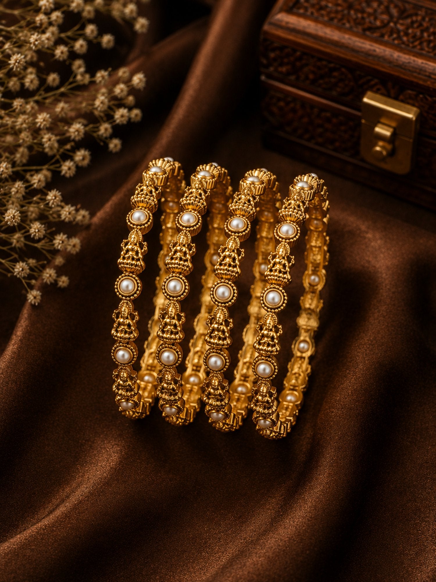 Set of 4 Gold-Plated Antique Bangles with pearls