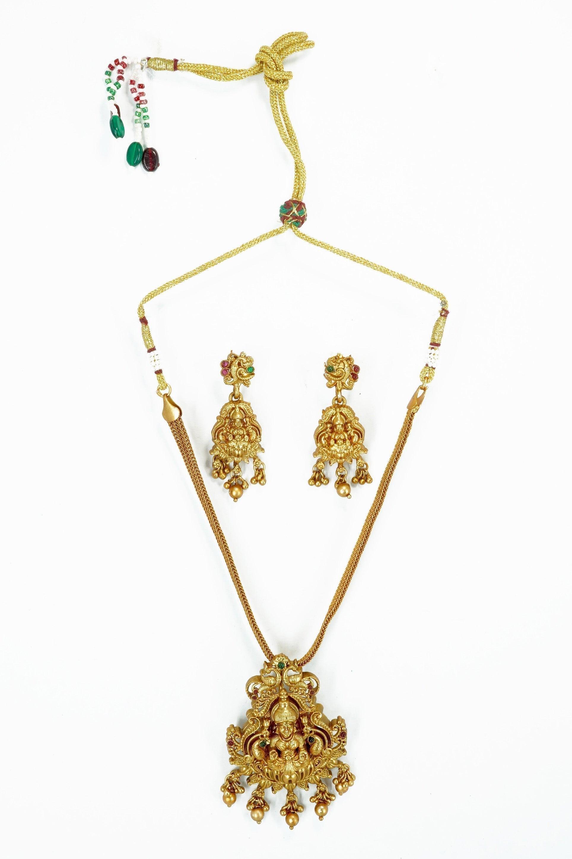 Antique Finish Laxmi pendant set - Griiham