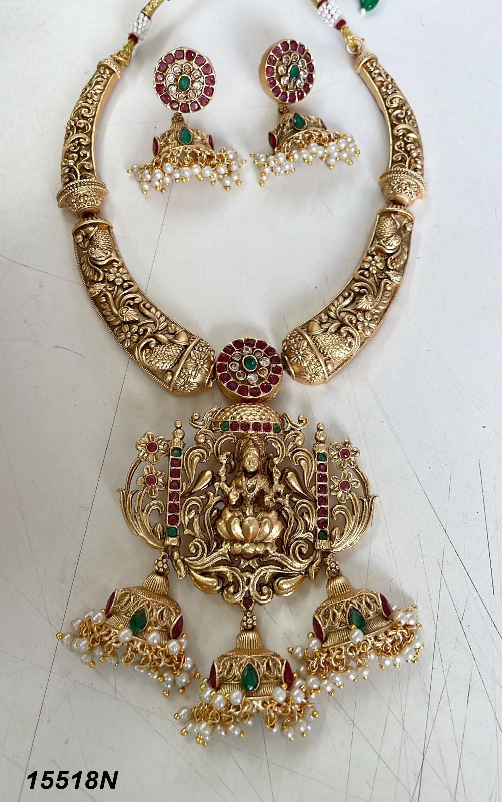 Antique Gold Plated Necklace Set 15518N