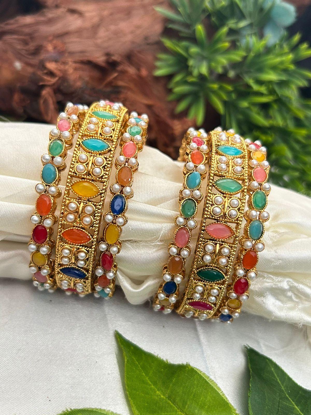 Set of 6 Bangles