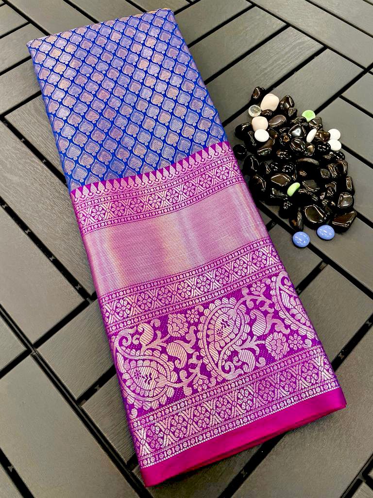 Banarasi Handloom  pattu Semi Silk Heavy copper and silver zari work Sarees 16711N