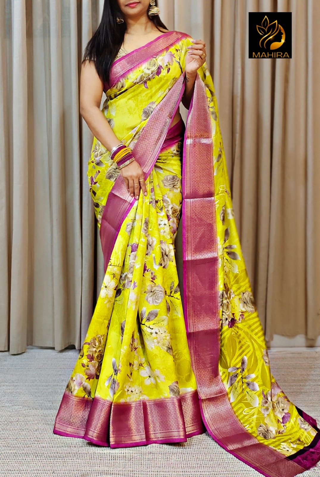 Beautifull Semi silk saree with all over floral design along with gold weaving border 23528N