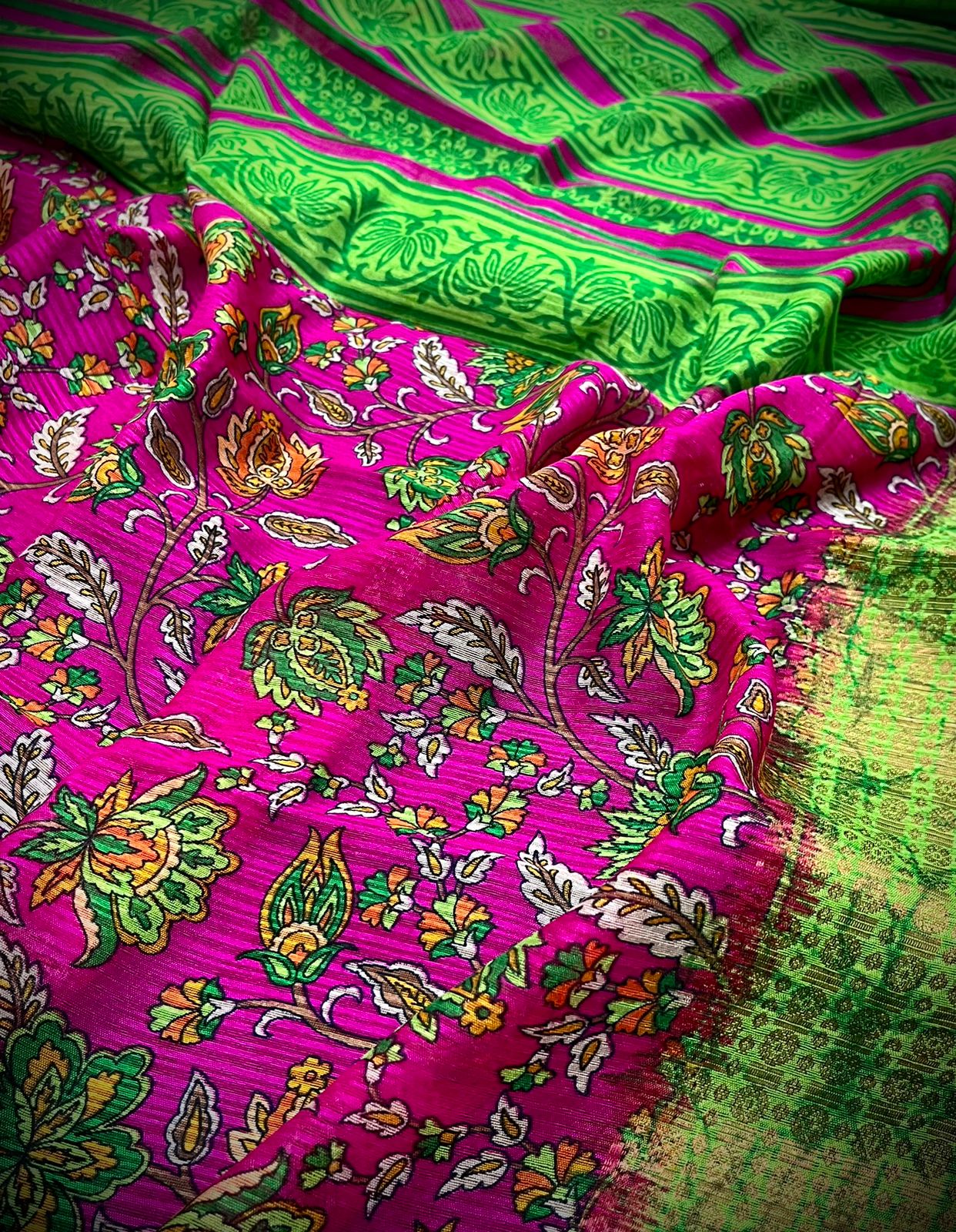 Bright Mono-Cotton Sarees with beautiful digital Kalamkari floral designs 23180N