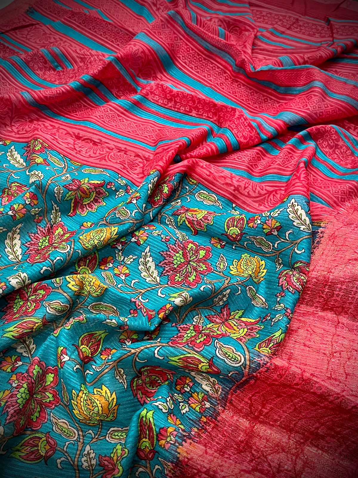 Bright Mono-Cotton Sarees with beautiful digital Kalamkari floral designs 23180N