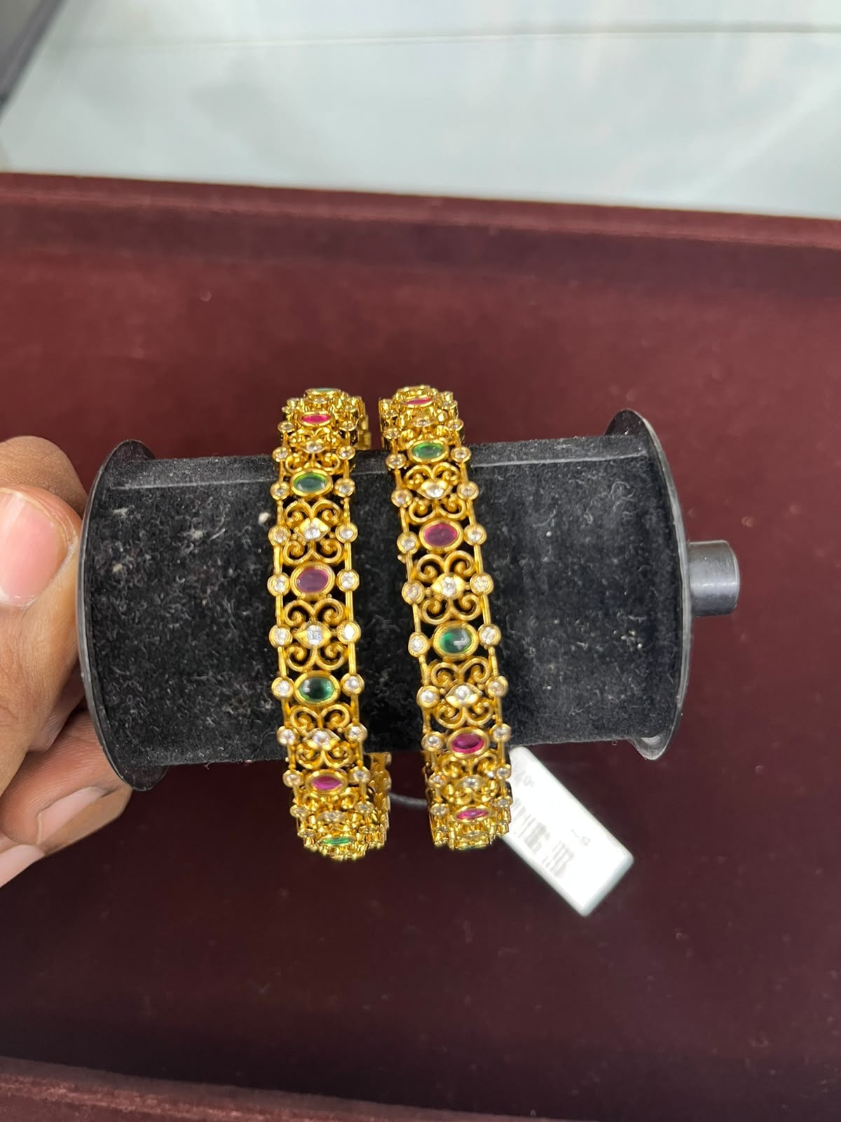 Premium Kemp Stone Set of 2 bangles