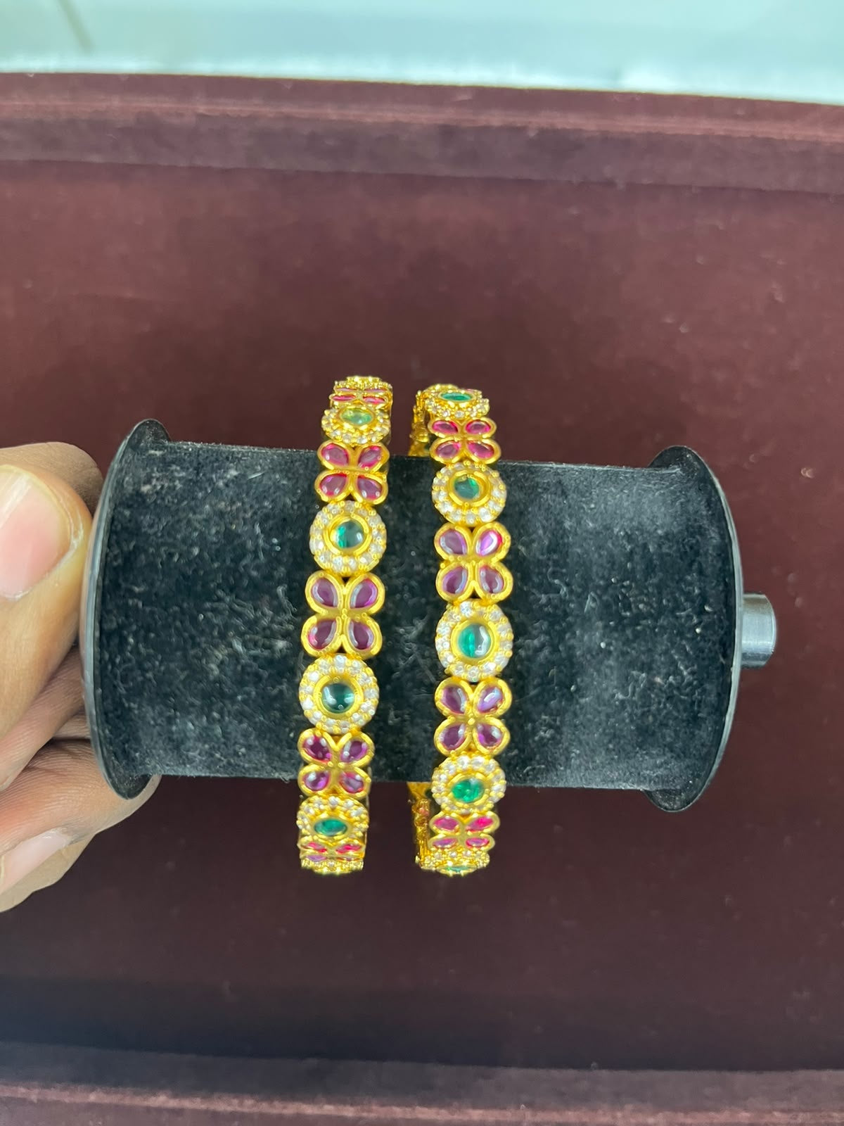 Premium Kemp Stone Set of 2 bangles