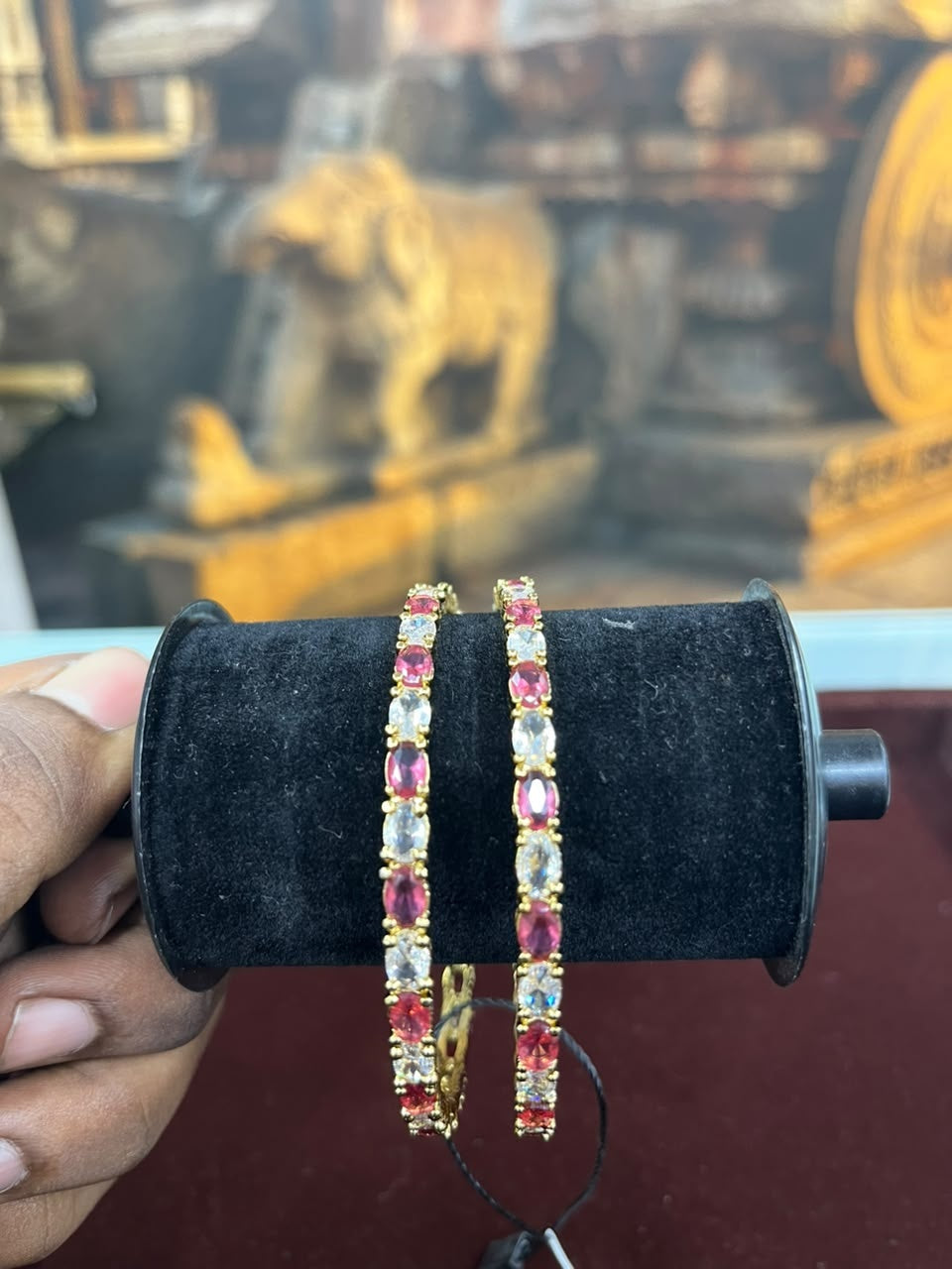 Premium Kemp Stone Set of 2 bangles