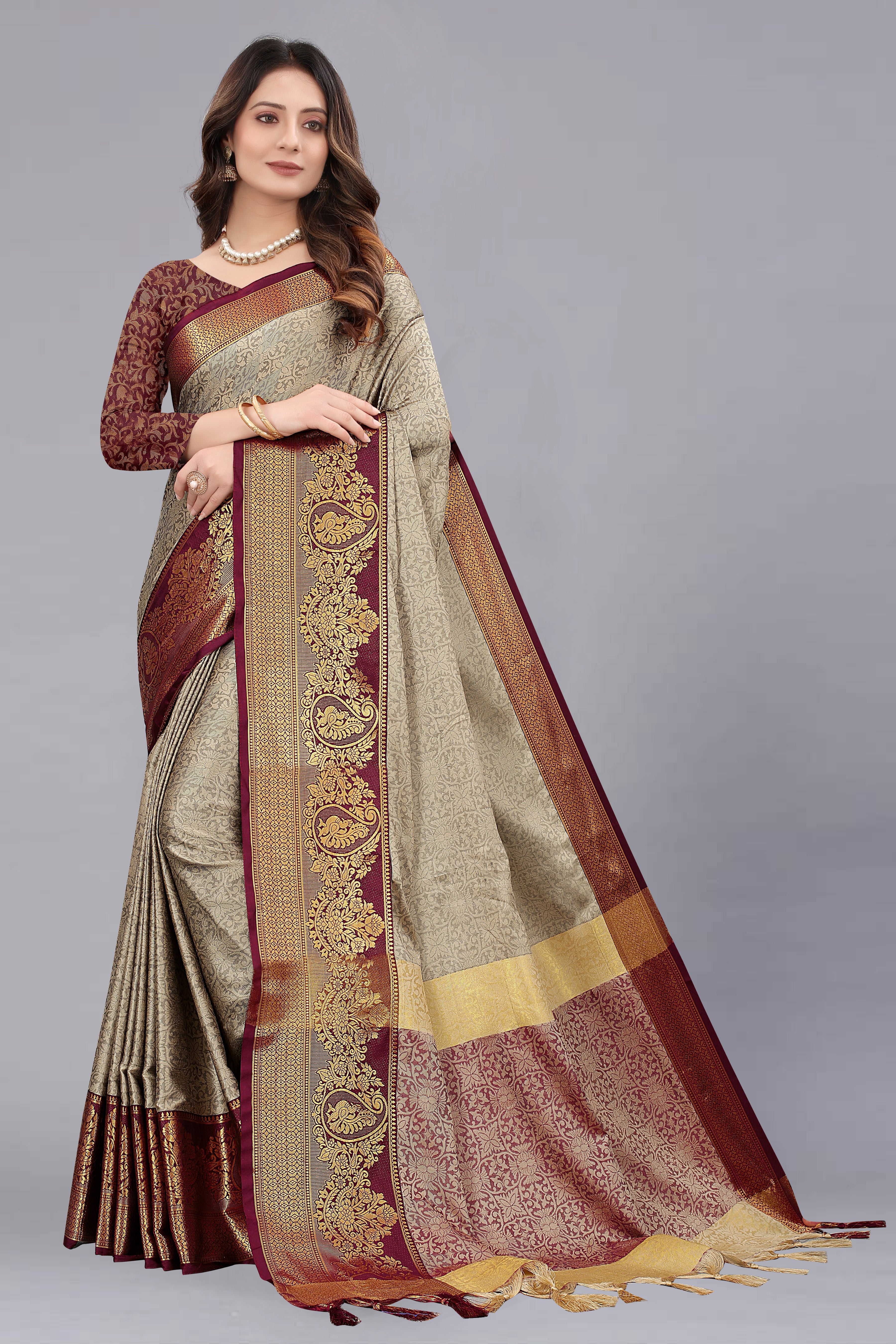 Cotton Silk With Attractive Contrast Jari Border Saree 19487N