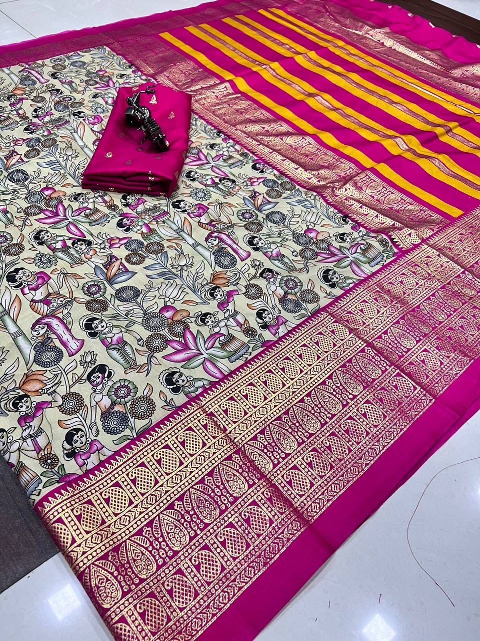 Dola Semi-silk Saree with foil Print Patola Saree 14793N -1