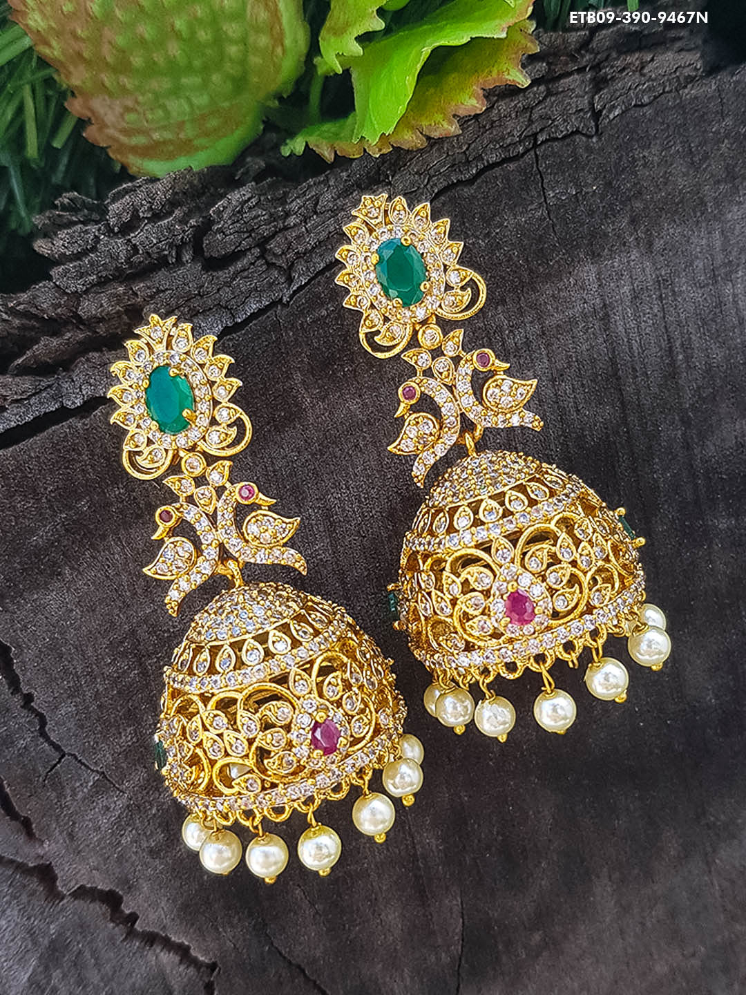 Exclusive Kemp studded Gold Plated Jhumki / Earrings 9467N