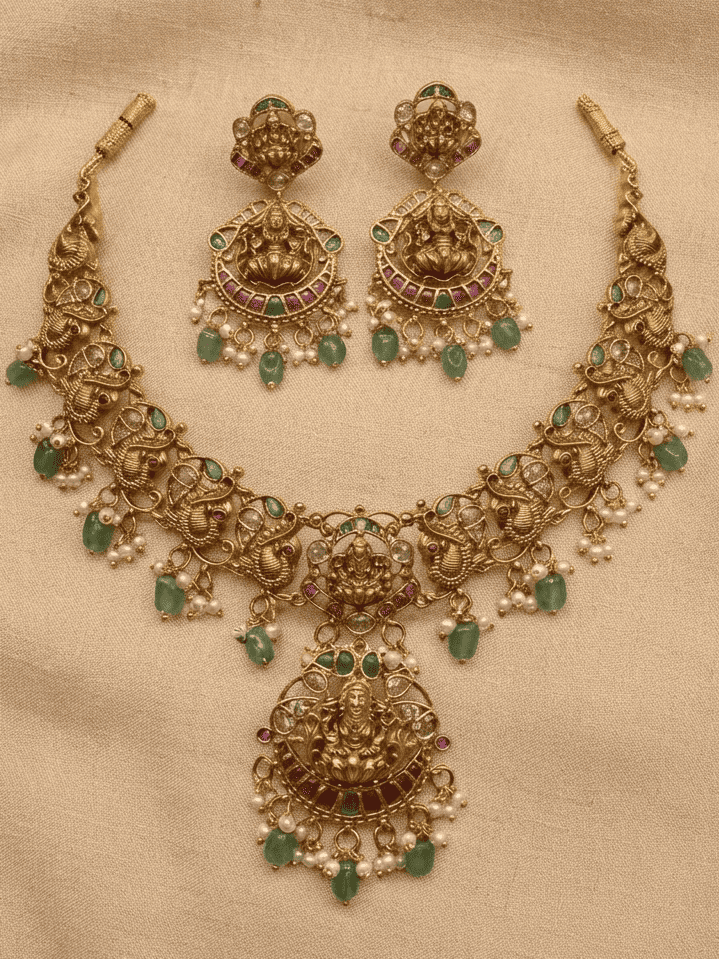 Long Antique gold plated necklace set in jadau