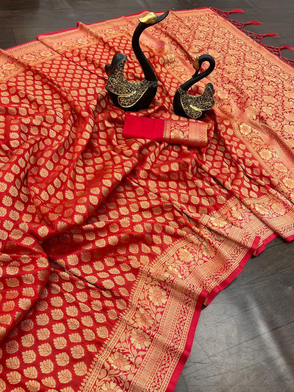 Georgette Semi Silk Saree With Rich Zari Wooven Pallu 17628N