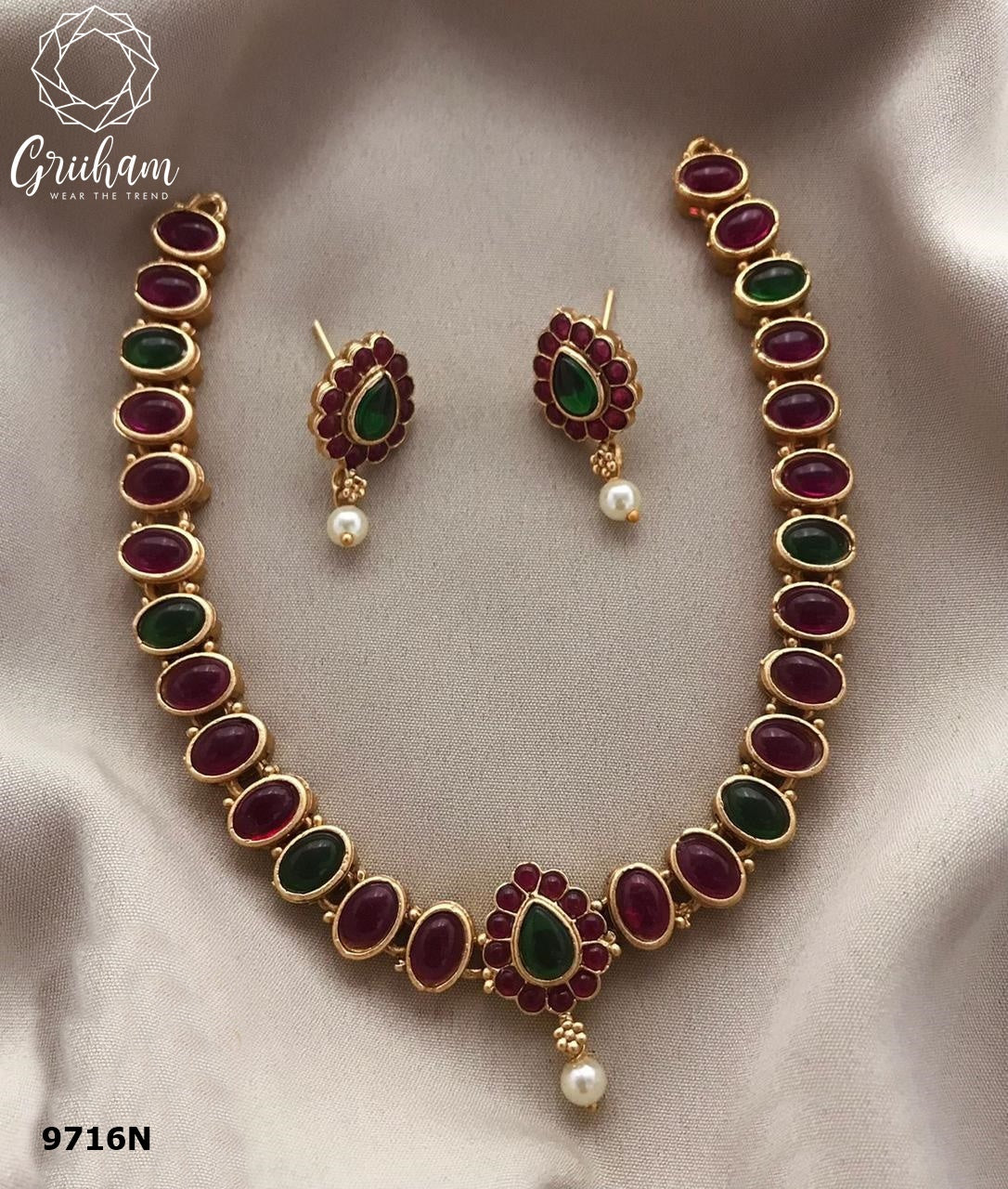 Gold Finish Multicolor simple Necklace set 9716N
