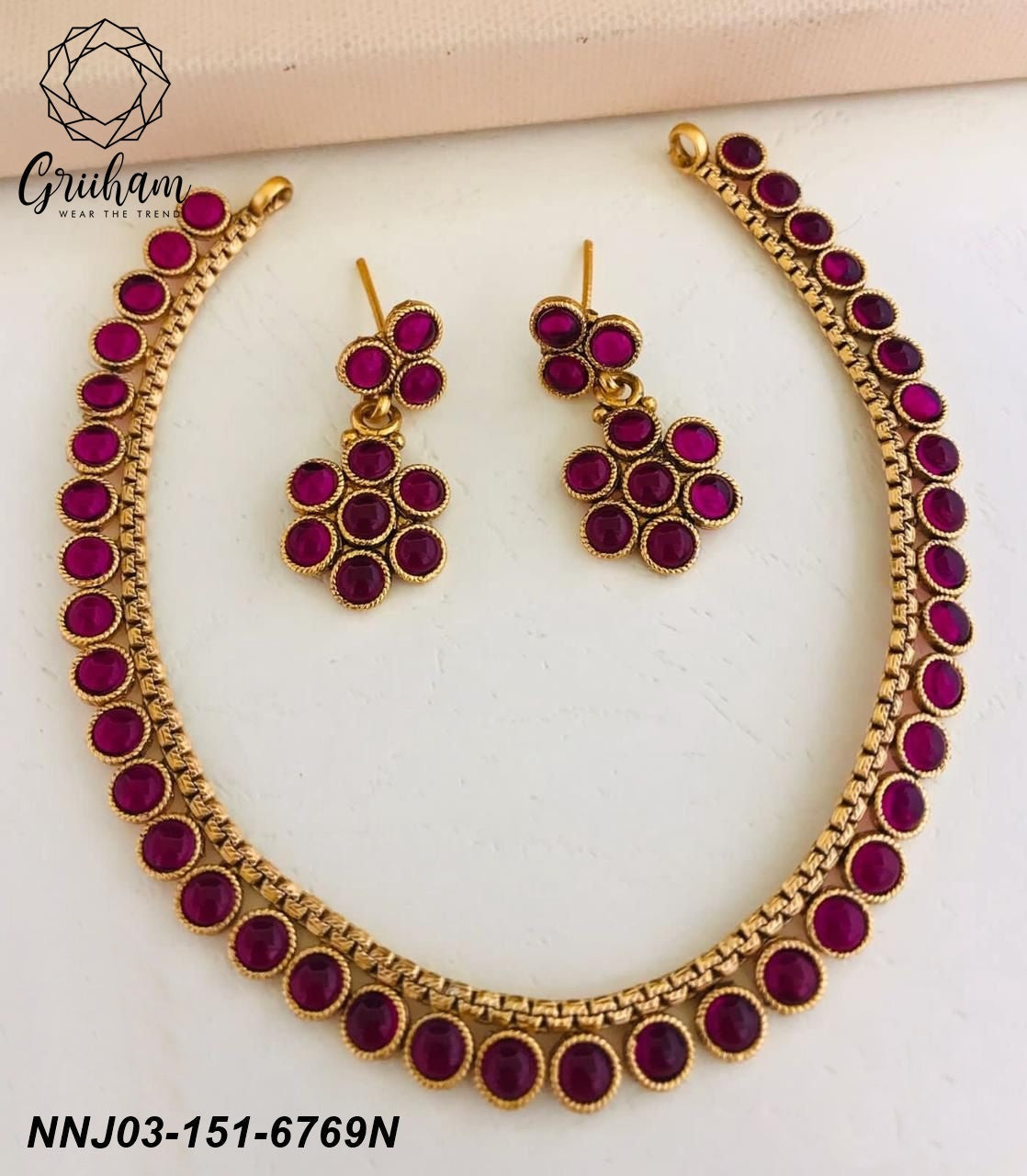 Gold Plated Elegant All occasions Necklace Set with diff Colours 6768N