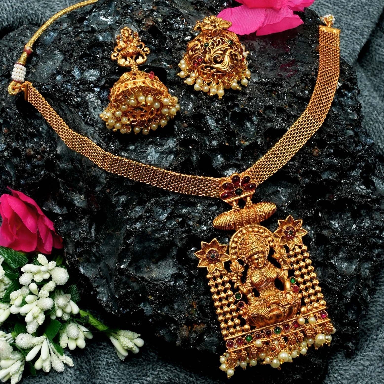 Gold Plated Exclusive New collection Laxmi Pendat 9366N