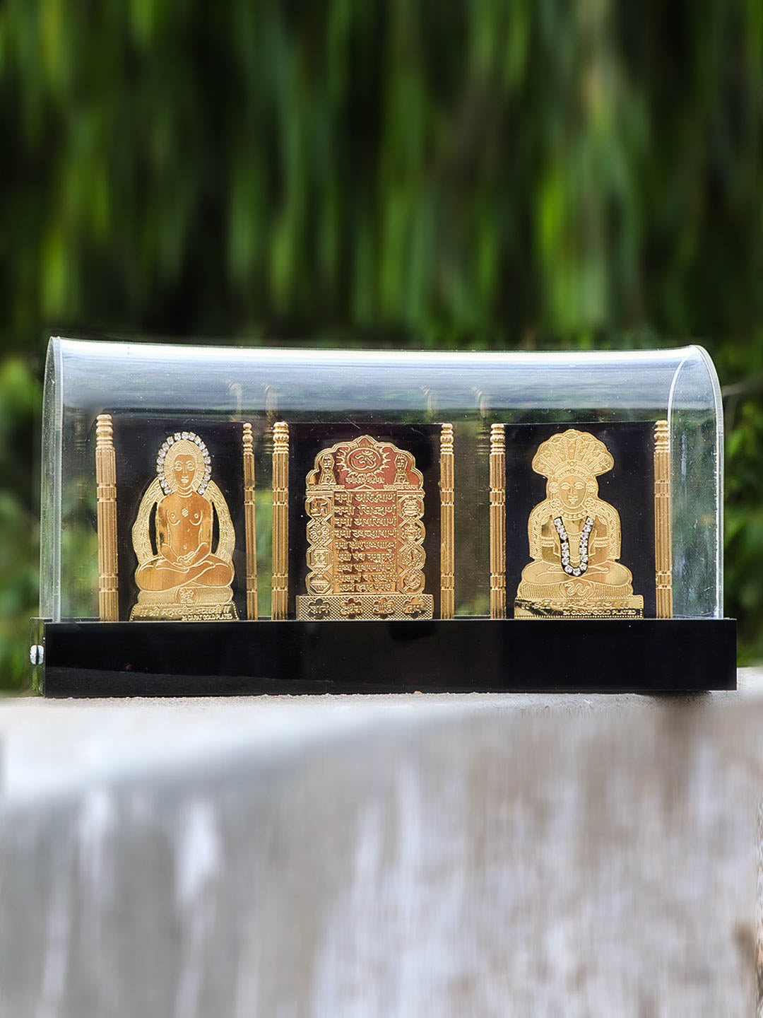 Gold Plated Navkar Mantra with Mahavir and Parshvanath idol show piece 12277N