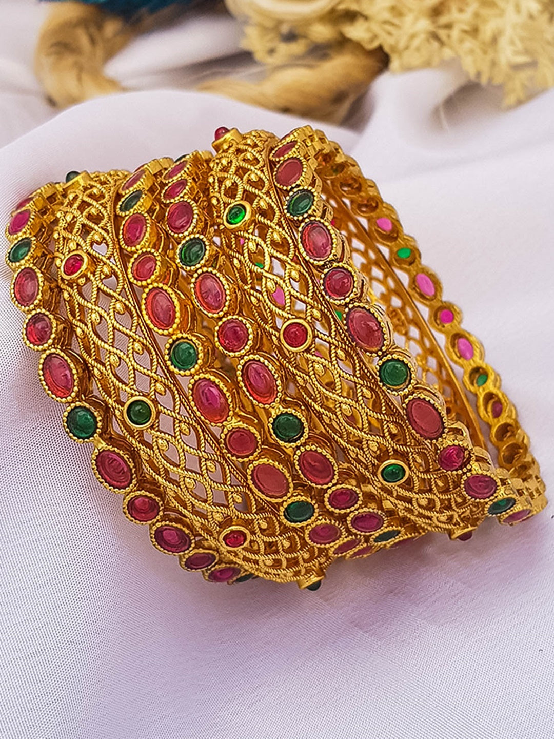 Gold Plated Set of 6 bangles 12188A