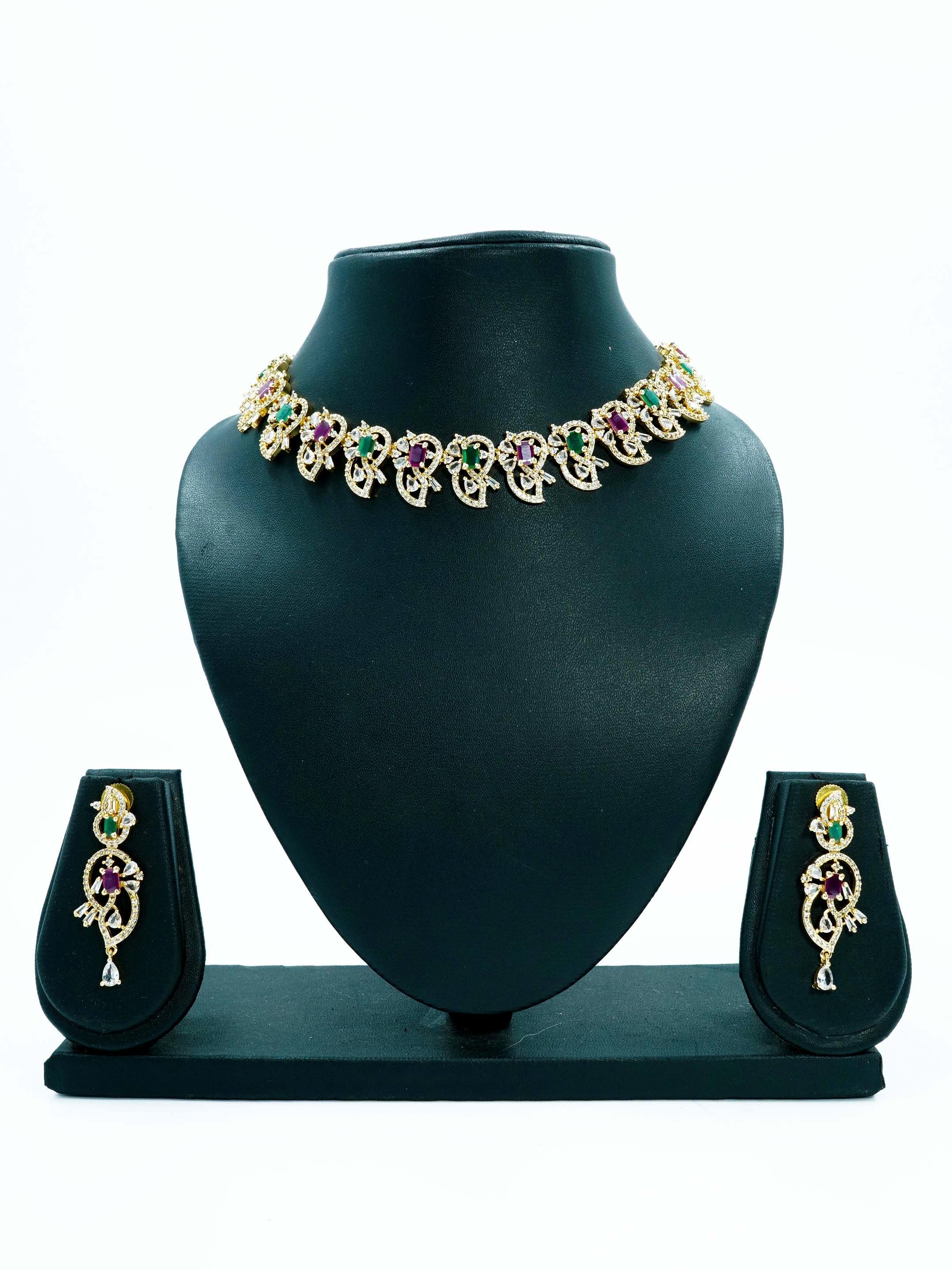 Gold finish Evergreen Trending designs Short AD necklace set 9079N-1