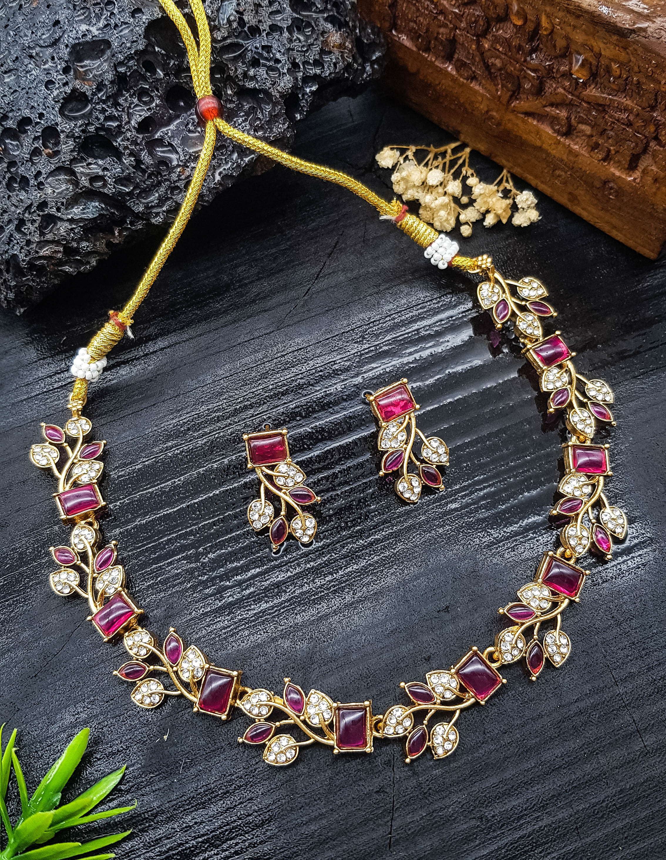 Gold plated Leaf motif Colored stones Necklace Set 22213N