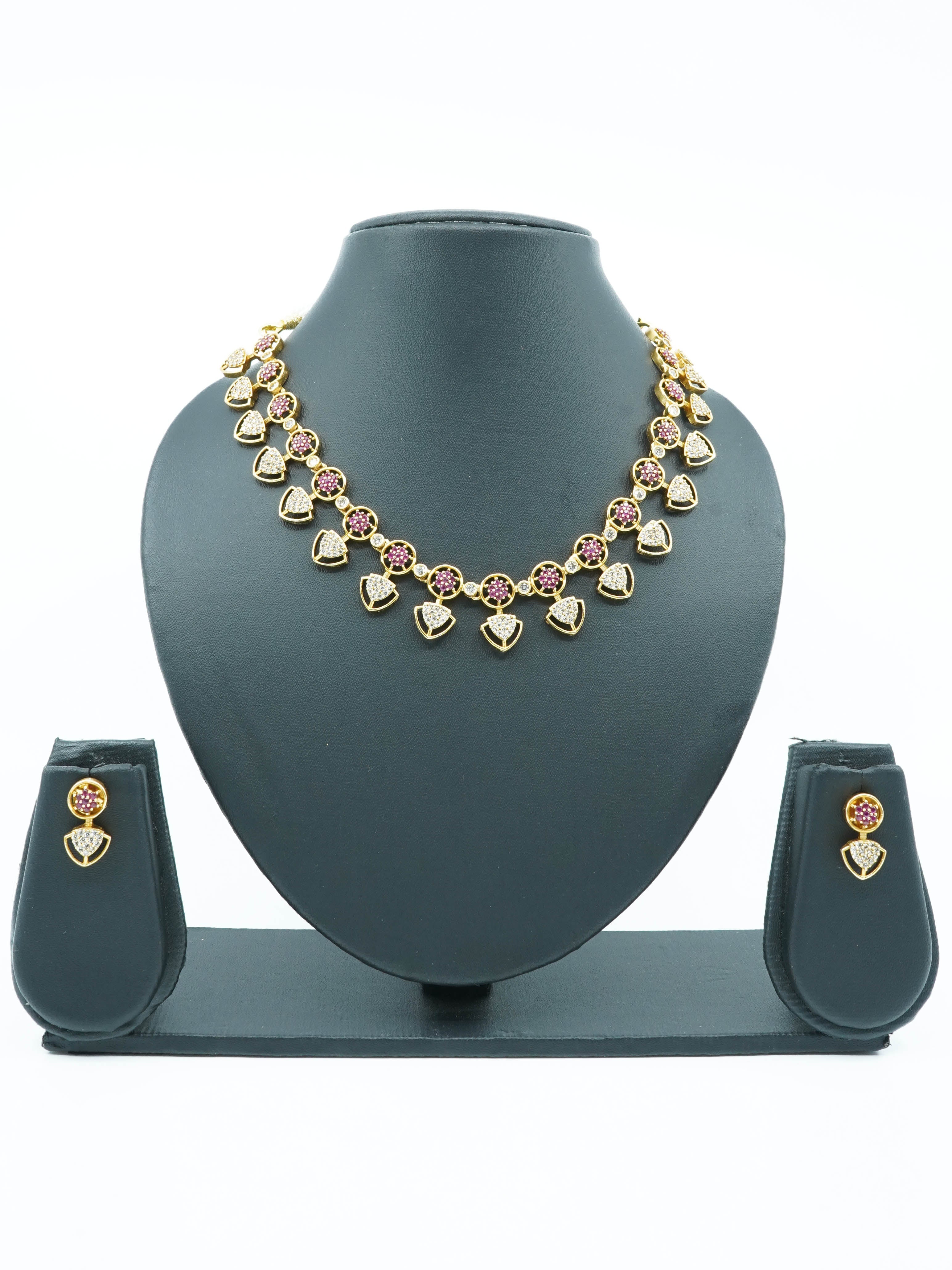 Guaranteed Gold finish Evergreen Trending designs Short AD necklace set  11663N-1