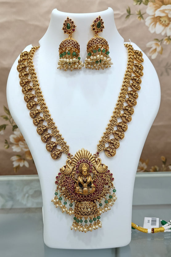 Premium Gold Plated Antique Short Necklace Set