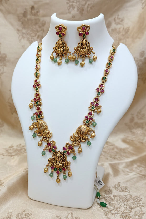 Premium Gold Plated Antique Short Necklace Set