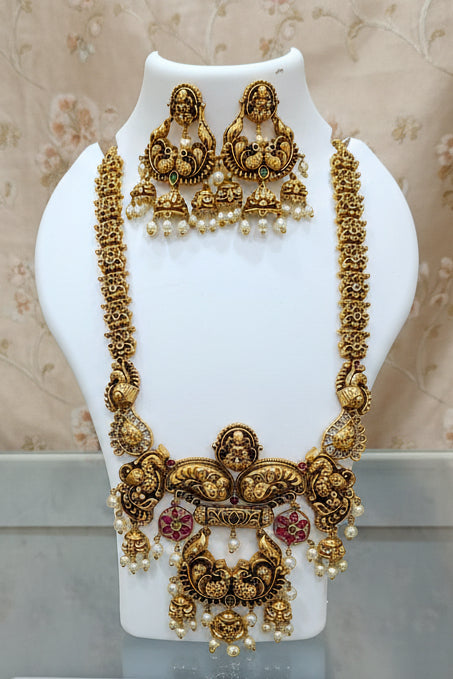 Premium Gold Plated Antique Short Necklace Set