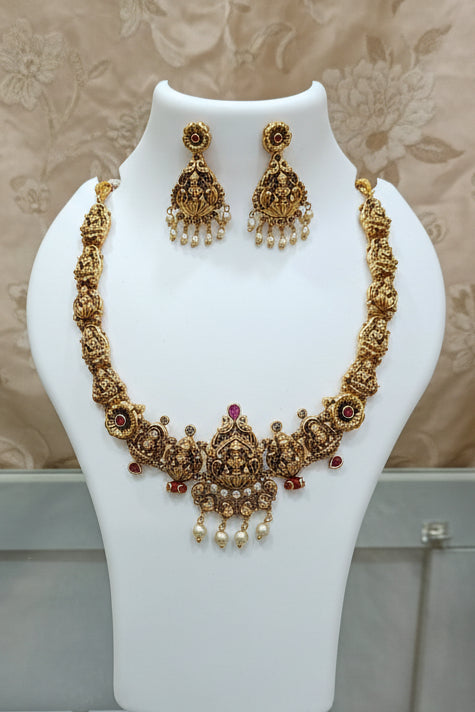Premium Gold Plated Antique Short Necklace Set