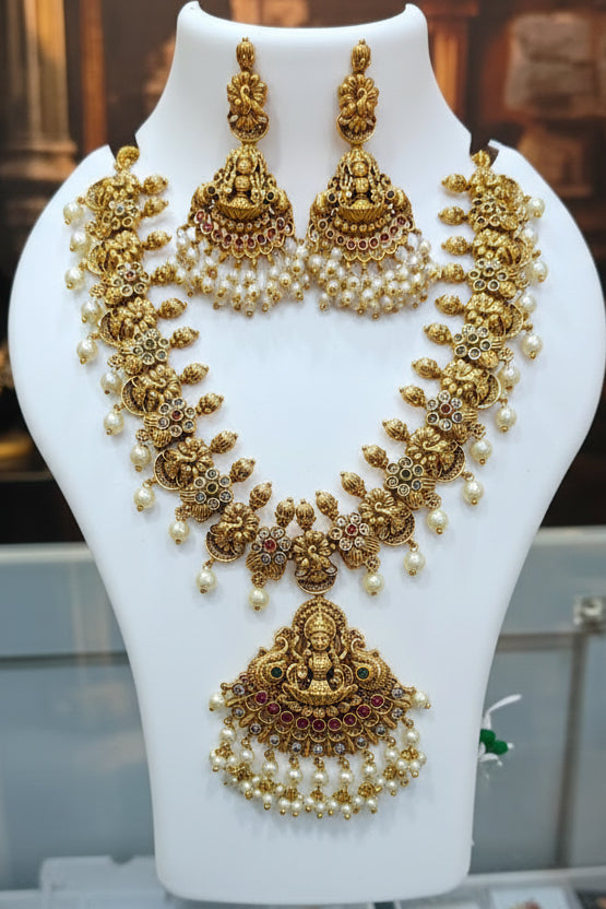 Premium Gold Plated Antique Short Necklace Set