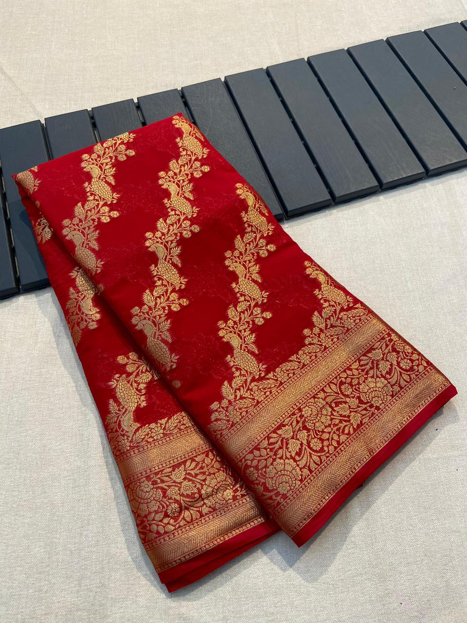 Khadi Georgette Semi-Silk Weaving Saree 23226N