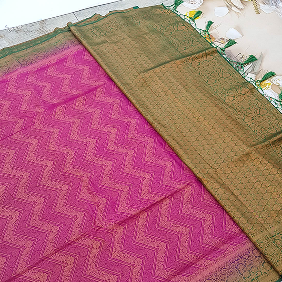 Kumbarpattu Kanchipuram Semi-silk saree in Pink Colour with copper work 13711N