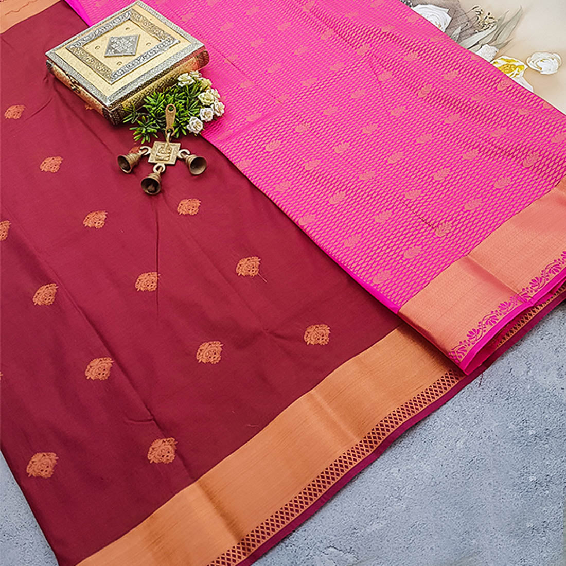 Kumbarpattu Kanchipuram Semi-silk saree with copper tone border 13678N