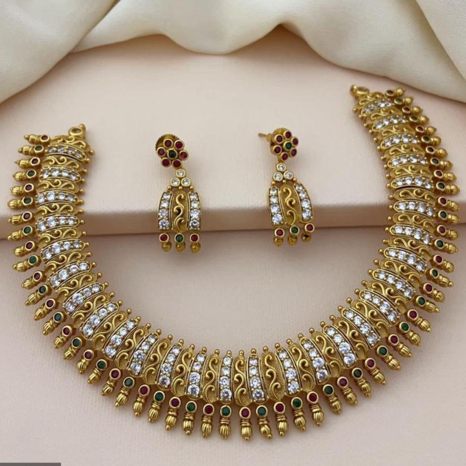 Multicolor Cz/AD stone Simple Layer Necklac